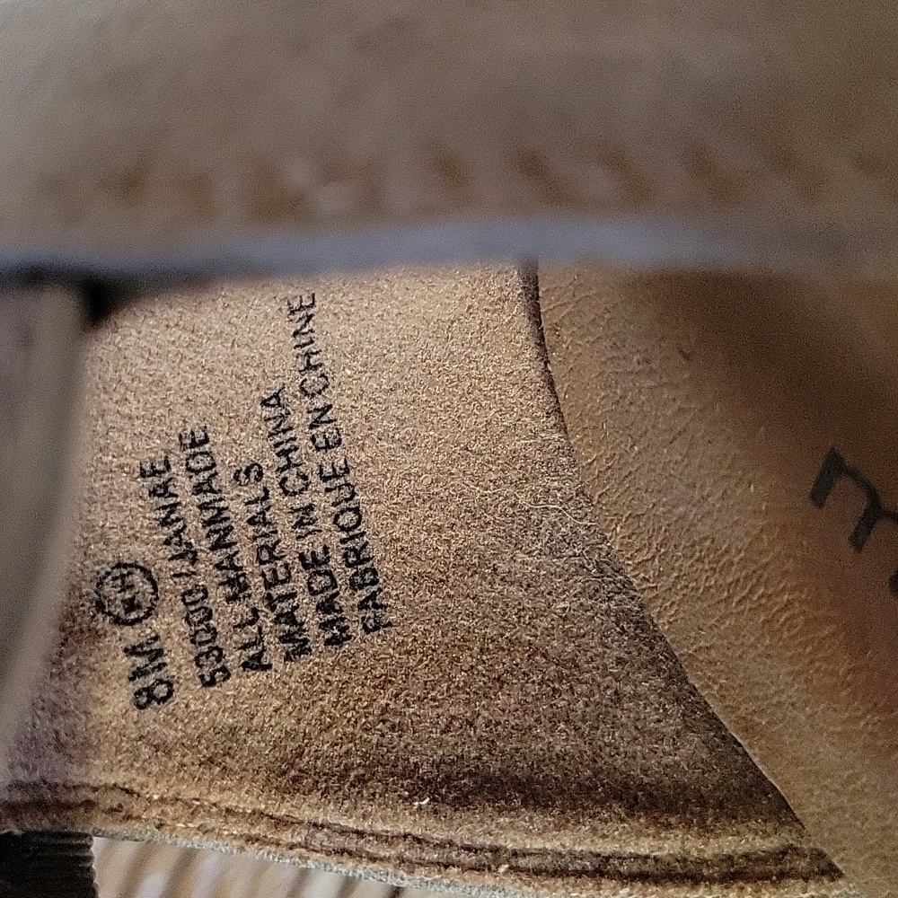 NWOT, Maurices Janae, platform wedge strappy sandals, taupe size 8M - Picture 13 of 13